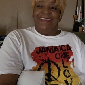 Meet your Posher, Darlene